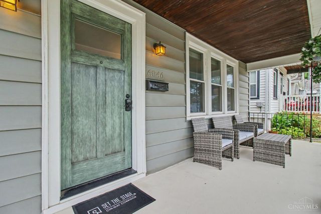 6846 Hurd Avenue, Columbia Twp, OH 45227