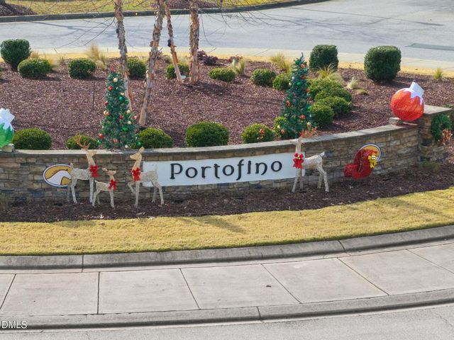 90 Paraggi Court, Clayton, NC 27527