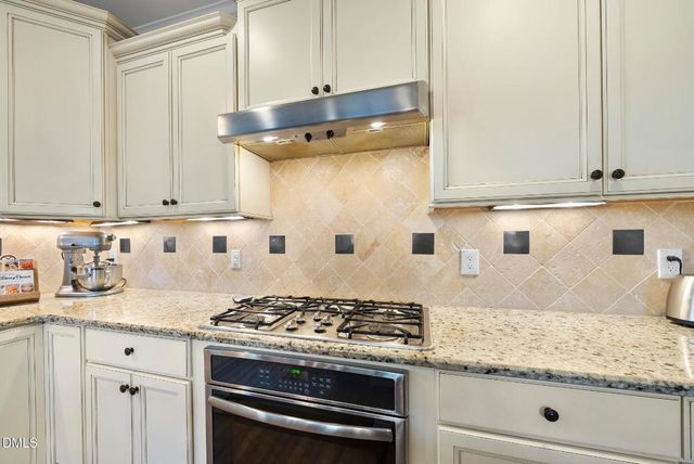 90 Paraggi Court, Clayton, NC 27527