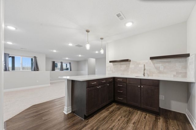 2626 E 48th St N, Wichita, KS 67219