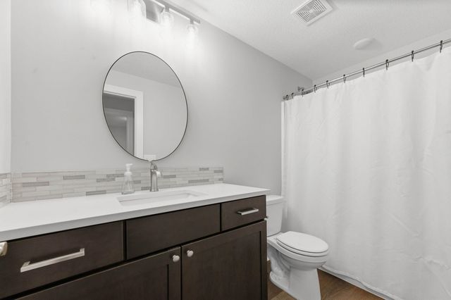 2626 E 48th St N, Wichita, KS 67219