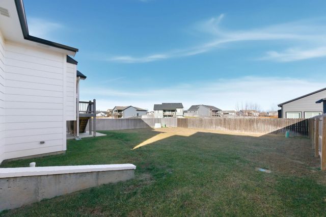 2626 E 48th St N, Wichita, KS 67219