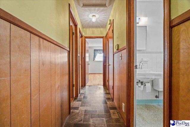 1105 Pineneedle, Hartsville, SC 29550