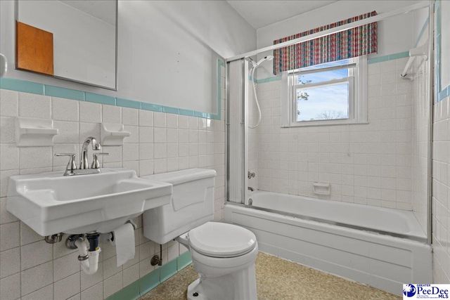 1105 Pineneedle, Hartsville, SC 29550