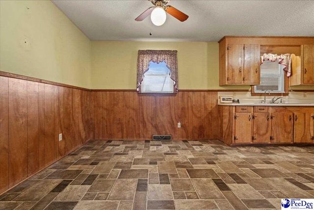 1105 Pineneedle, Hartsville, SC 29550