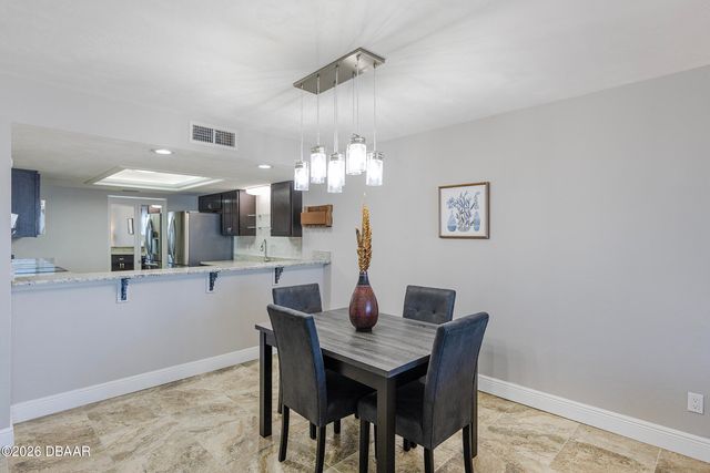 2545 S Atlantic Ave Apt 402, Daytona Beach Shores, FL 32118