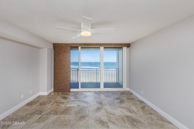 2545 S Atlantic Ave Apt 402, Daytona Beach Shores, FL 32118