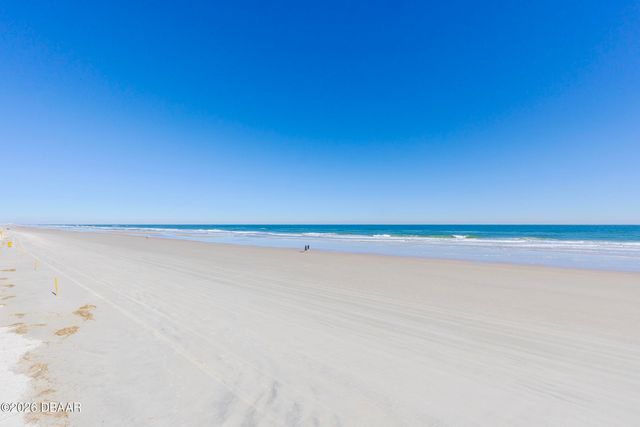 2545 S Atlantic Ave Apt 402, Daytona Beach Shores, FL 32118