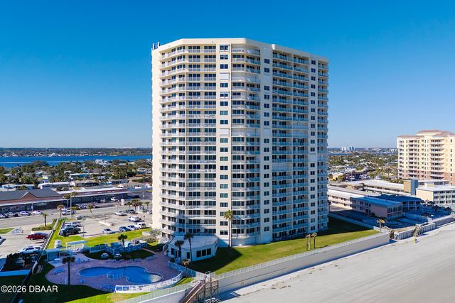 2545 S Atlantic Ave Apt 402, Daytona Beach Shores, FL 32118