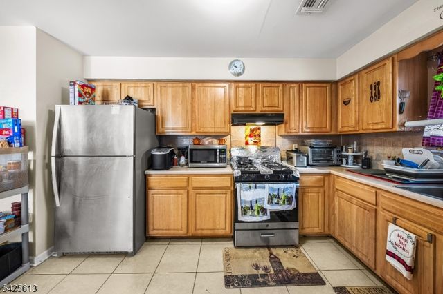 25 Norfolk St, Newark City, NJ 07103