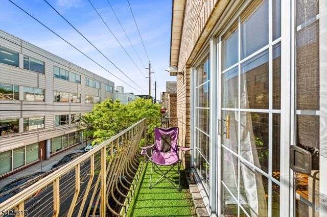 25 Norfolk St, Newark City, NJ 07103