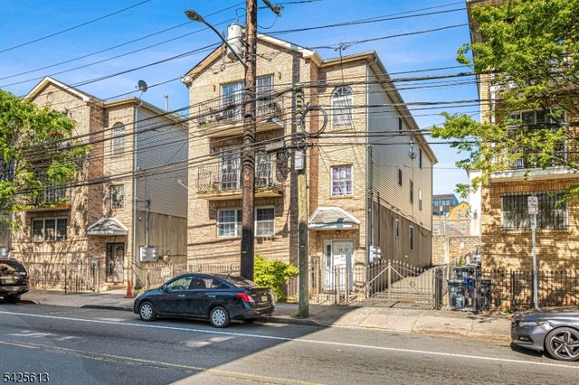 25 Norfolk St, Newark City, NJ 07103