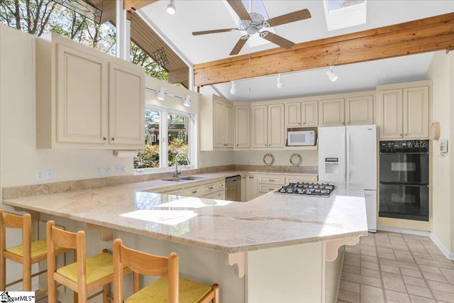 184 Sandstone Drive, Taylors, SC 29687