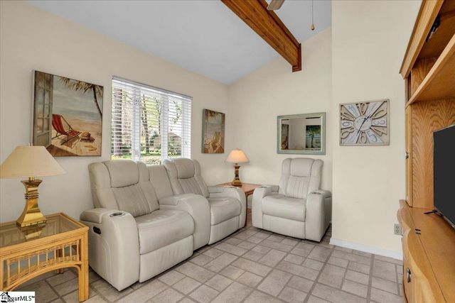 184 Sandstone Drive, Taylors, SC 29687