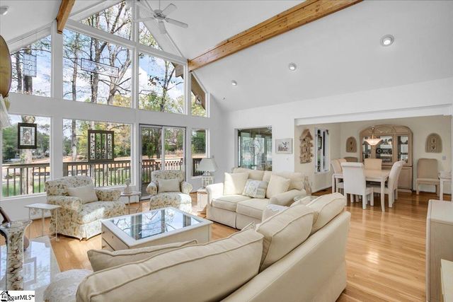 184 Sandstone Drive, Taylors, SC 29687