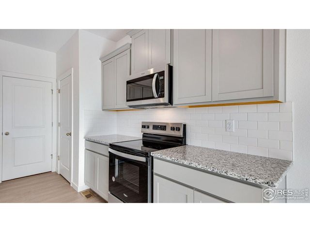 825 S Apex Ave, Fort Lupton, CO 80621