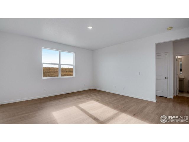 825 S Apex Ave, Fort Lupton, CO 80621
