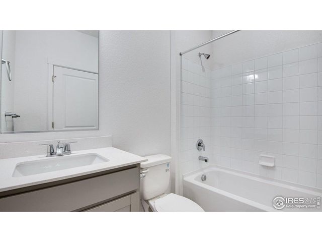 825 S Apex Ave, Fort Lupton, CO 80621