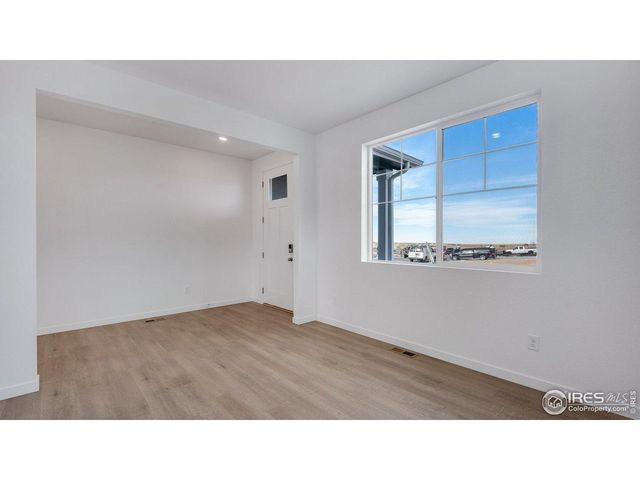 825 S Apex Ave, Fort Lupton, CO 80621