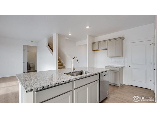 825 S Apex Ave, Fort Lupton, CO 80621