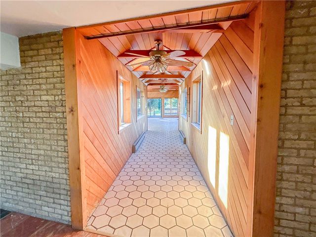 108 Economy Grade Rd, Findlay Twp, PA 15108