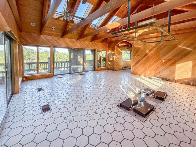 108 Economy Grade Rd, Findlay Twp, PA 15108