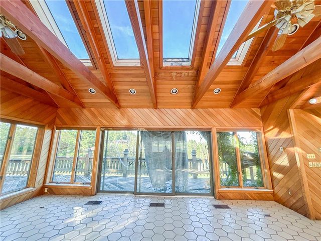 108 Economy Grade Rd, Findlay Twp, PA 15108