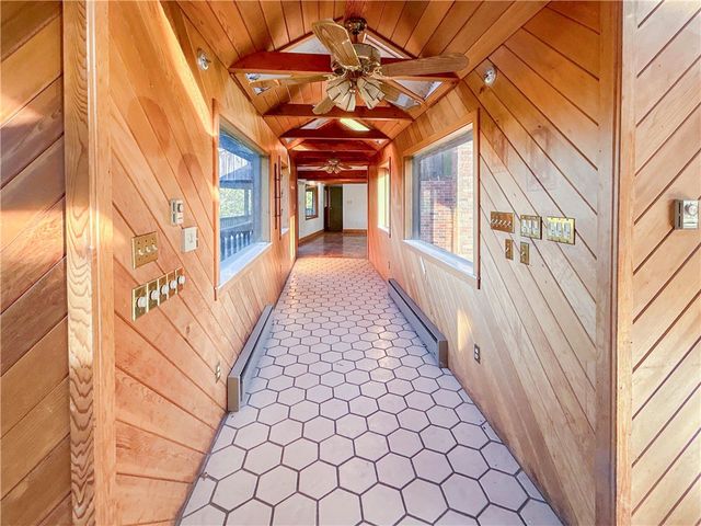 108 Economy Grade Rd, Findlay Twp, PA 15108