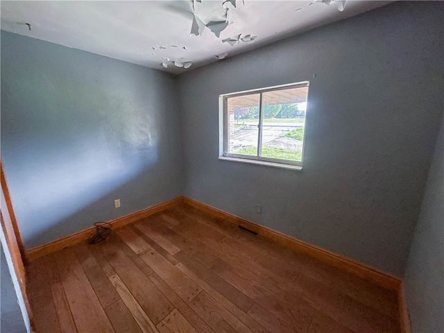 108 Economy Grade Rd, Findlay Twp, PA 15108