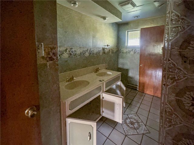 108 Economy Grade Rd, Findlay Twp, PA 15108