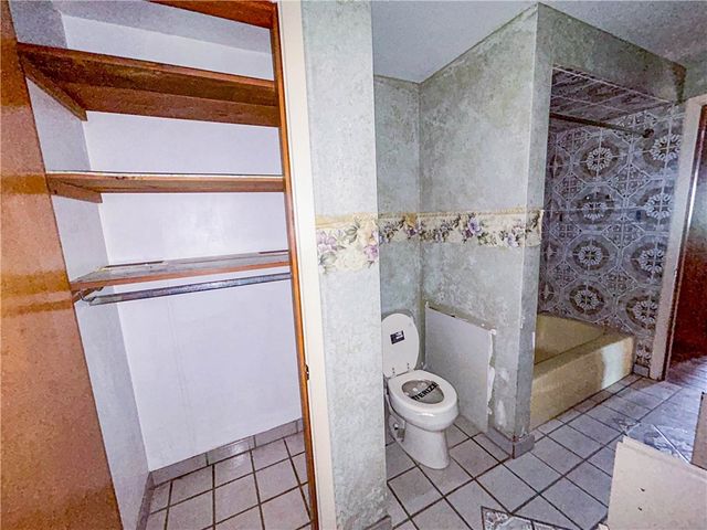 108 Economy Grade Rd, Findlay Twp, PA 15108