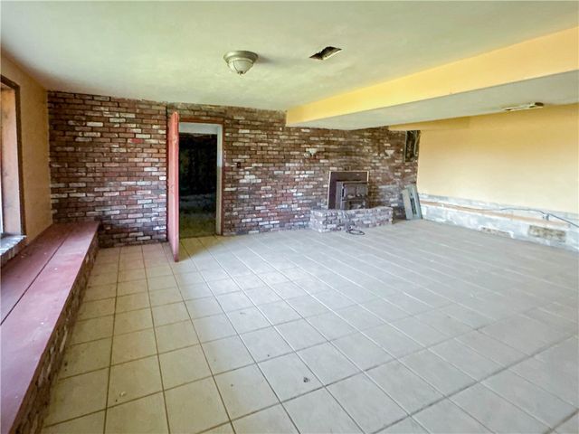 108 Economy Grade Rd, Findlay Twp, PA 15108