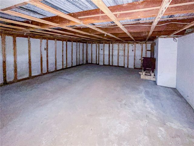 108 Economy Grade Rd, Findlay Twp, PA 15108