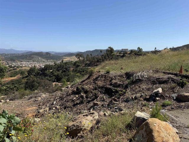 0 Denise Ct 26, San Marcos, CA 92078