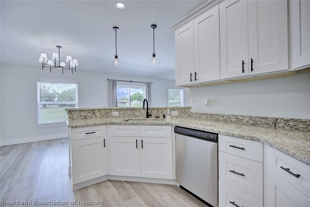 111 Vale Court, Sebring, FL 33876