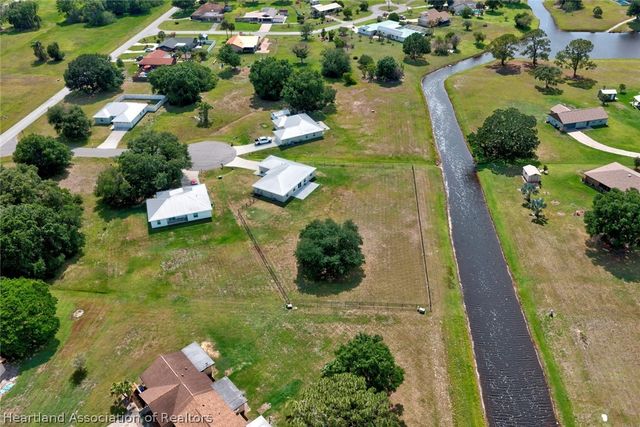 111 Vale Court, Sebring, FL 33876