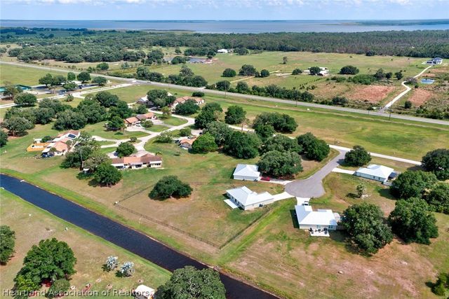111 Vale Court, Sebring, FL 33876