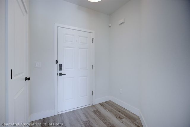 111 Vale Court, Sebring, FL 33876