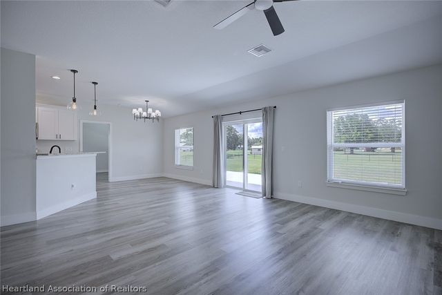 111 Vale Court, Sebring, FL 33876
