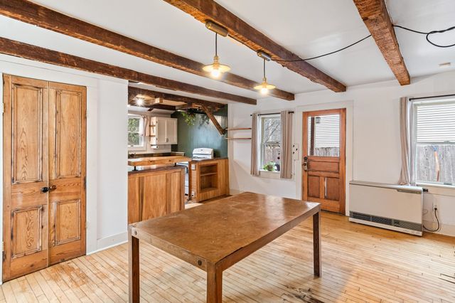 128 East Main Street, Richmond, VT 05477