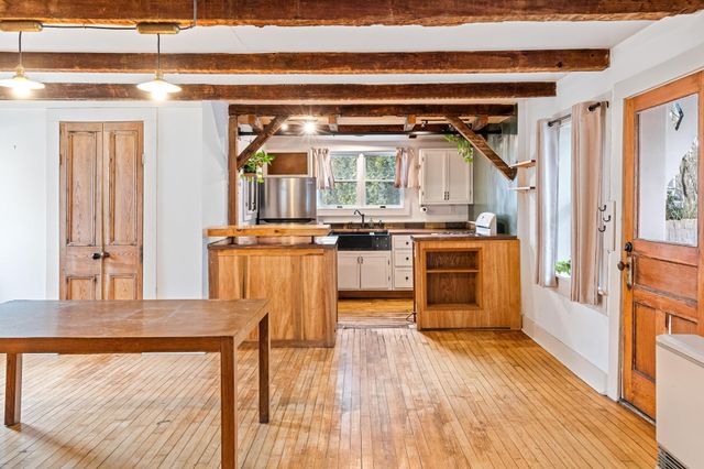 128 East Main Street, Richmond, VT 05477