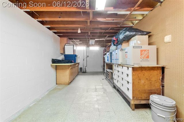 36539 Capper Drive, Clinton Township, MI 48035
