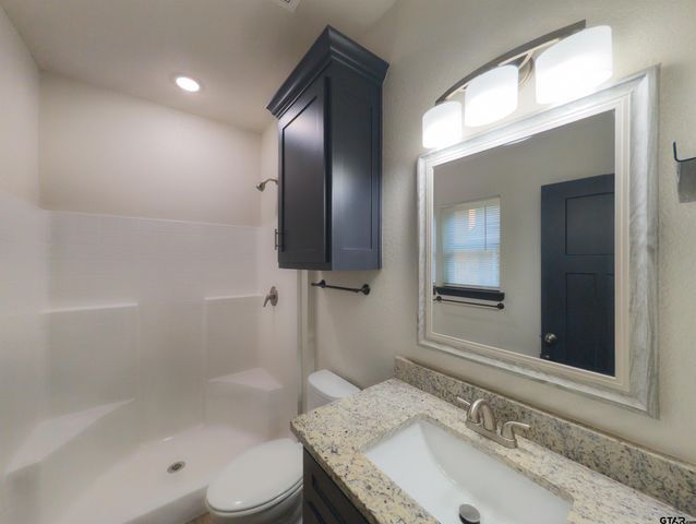 1315 N Ross, Tyler, TX 75702