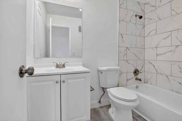 11631 NW 32nd Manor, Sunrise, FL 33323