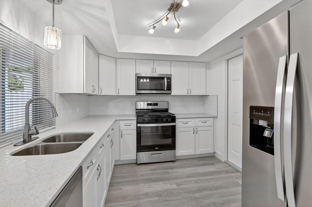 11631 NW 32nd Manor, Sunrise, FL 33323