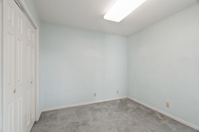 160 W GREEN MEADOWS RD, Columbia, MO 65203