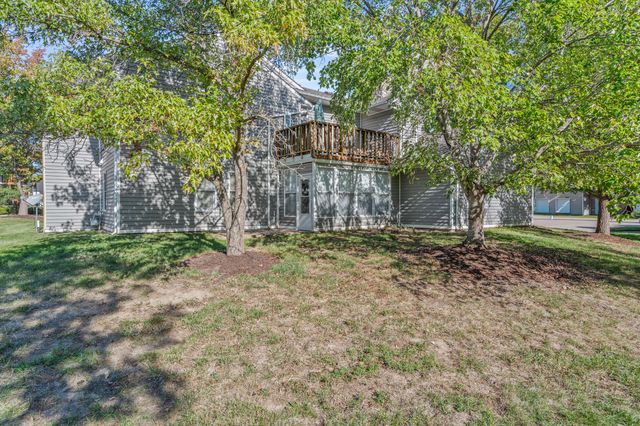 160 W GREEN MEADOWS RD, Columbia, MO 65203