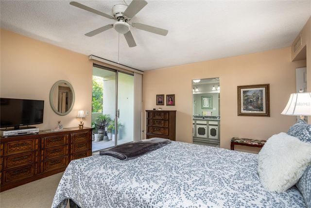 1717 NW 23RD AVENUE 2E, Gainesville, FL 32605