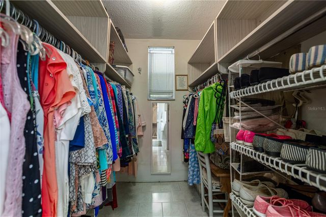 1717 NW 23RD AVENUE 2E, Gainesville, FL 32605