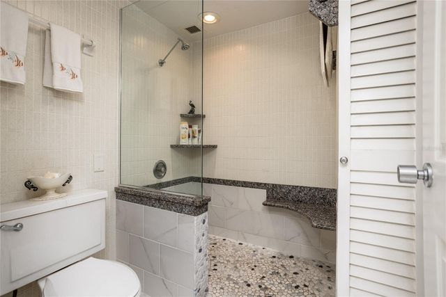 1717 NW 23RD AVENUE 2E, Gainesville, FL 32605